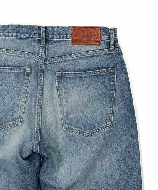 MADE IN JAPAN 岡山デニム ストレートジーンズ"UW"