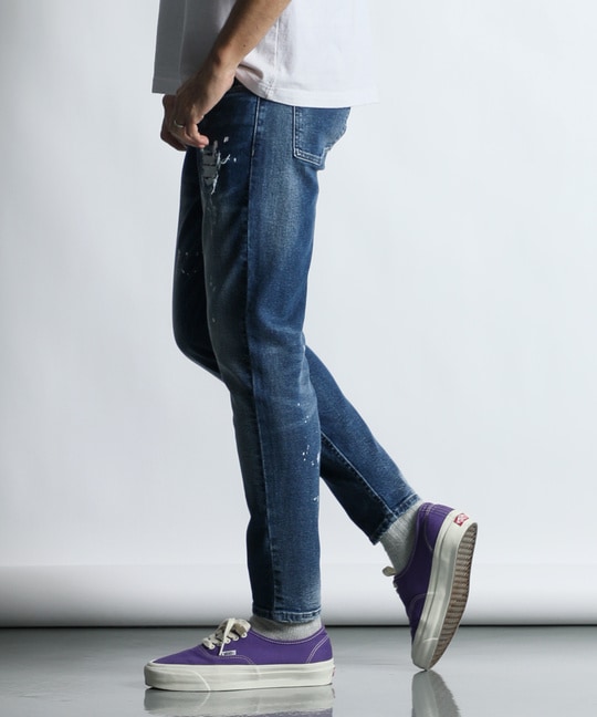 「ガムストレッチ デニム」ユーズドペイント スリムジーンズ【WEB限定アイテム】