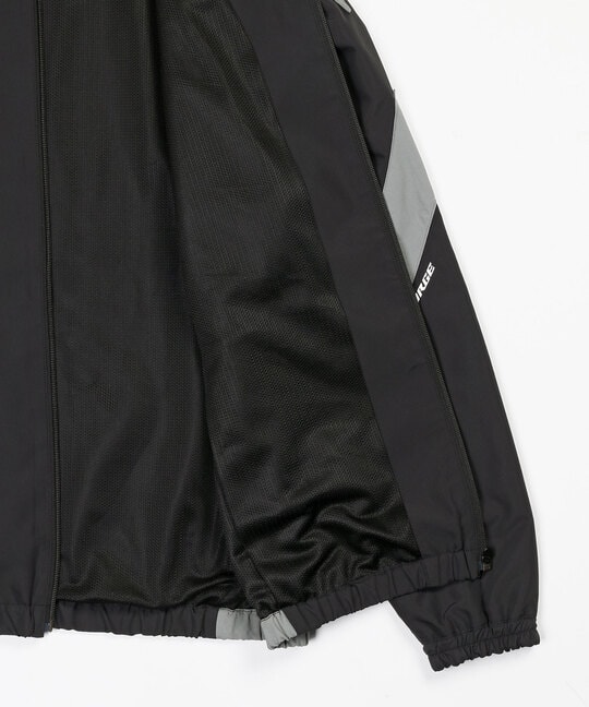 セットアップ対応 DG84 パフォーマンス フーディ【WEB限定アイテム】