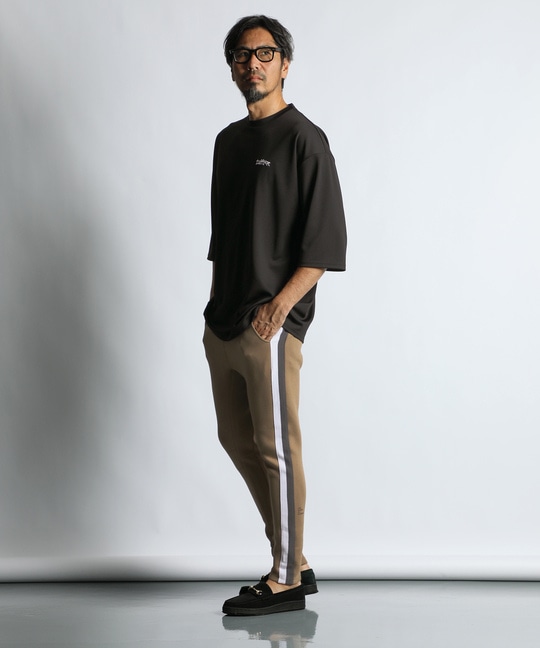 ダンボールニット サイドライン スリムパンツ【WEB限定アイテム】