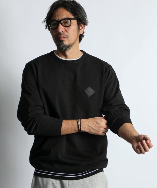 〔BLACK LABEL〕：自宅で洗える ジャガードロゴニット