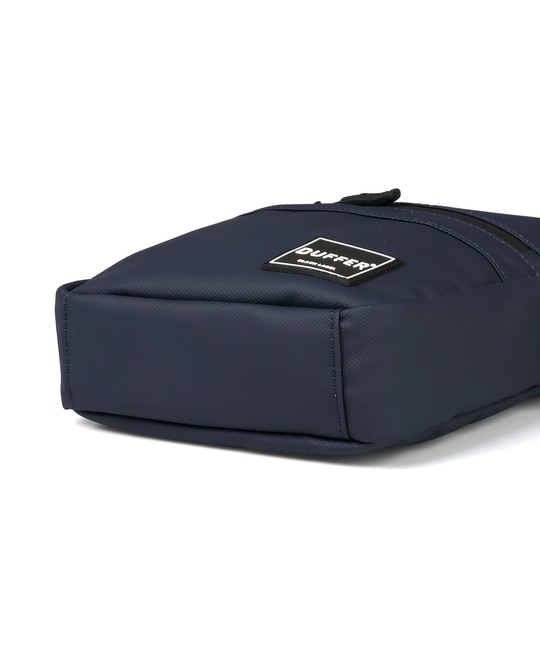 〔BLACK LABEL〕：ミニ ショルダーバッグ