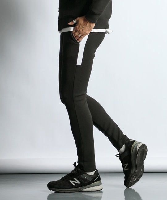 〔BLACK LABEL〕：セットアップ対応 ソロナ スリムパンツ