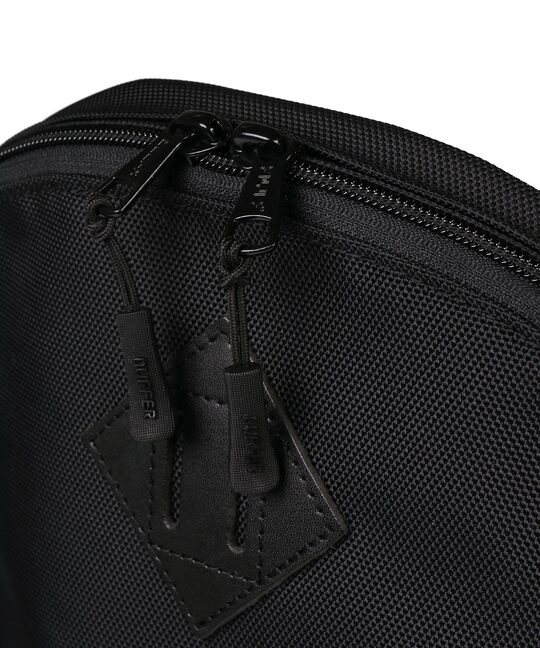 〔BLACK LABEL〕：KELTY別注 アーバン デイバッグ