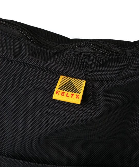 〔BLACK LABEL〕：KELTY別注 アーバン ショルダーバッグ