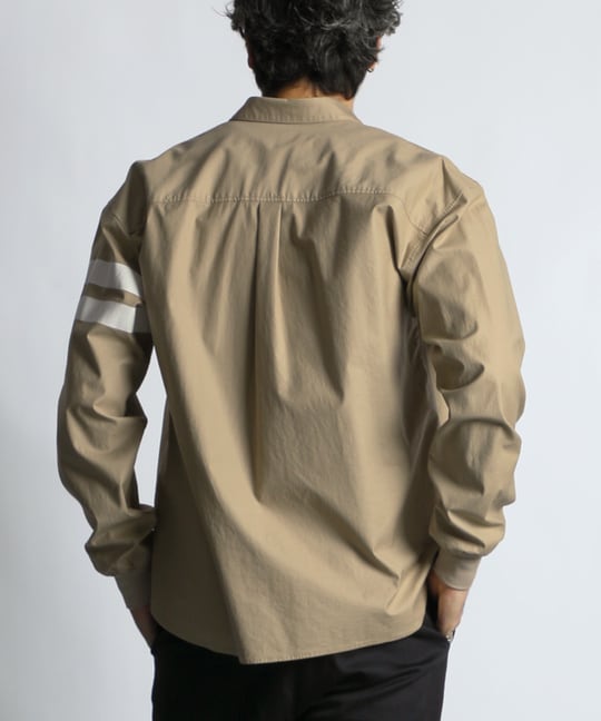 バックサテン ショートカラー リブ袖シャツ【WEB限定アイテム】