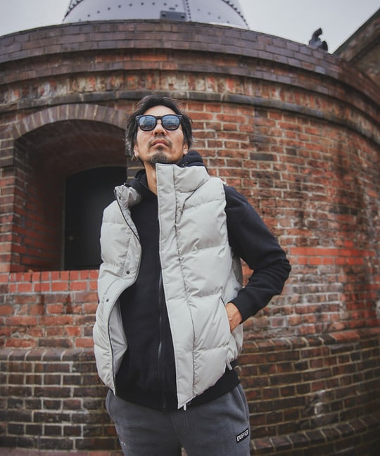 ボリュームネック ダウンベスト