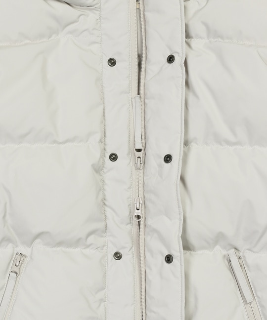 ボリュームネック ダウンベスト