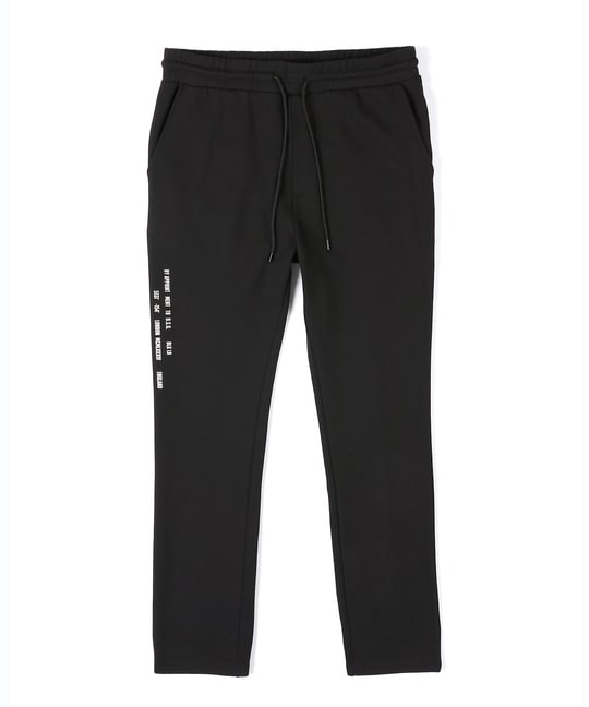 BLACK LABEL〕：