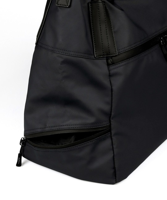 〔BLACK LABEL〕：2ウェイ ジムバッグ