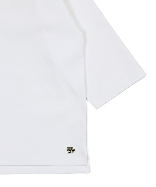 〔BLACK LABEL〕：ソロナポンチ フットボール VネックTEE